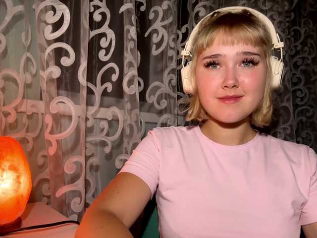 VivienaRoyze live cam on BongaCams