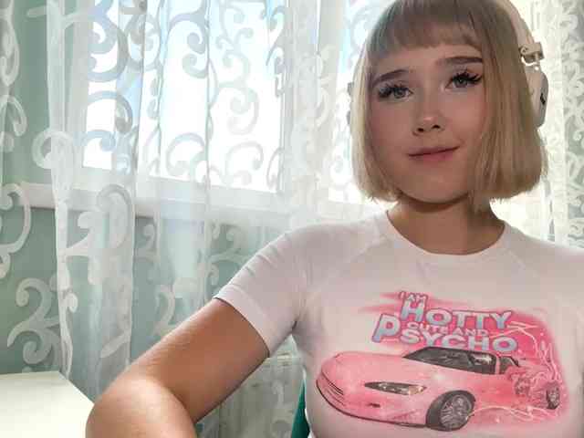 VivienaRoyze Live Webcam on BongaCams