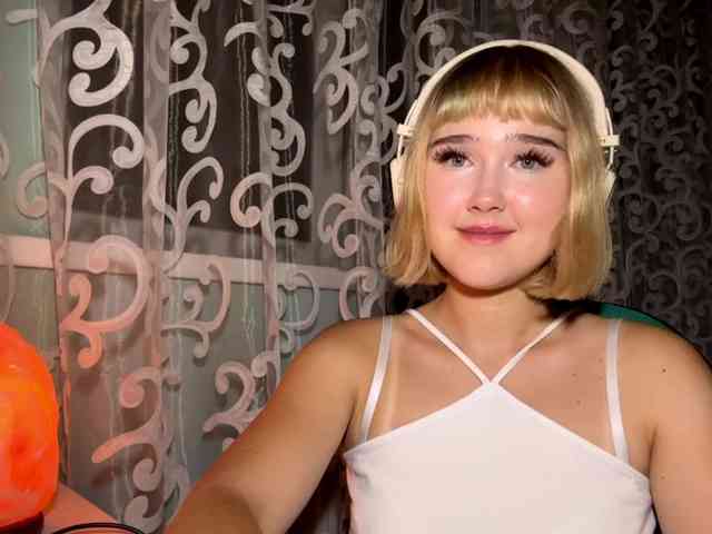 VivienaRoyze webcam