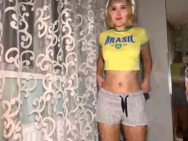 VivienaRoyze webcam