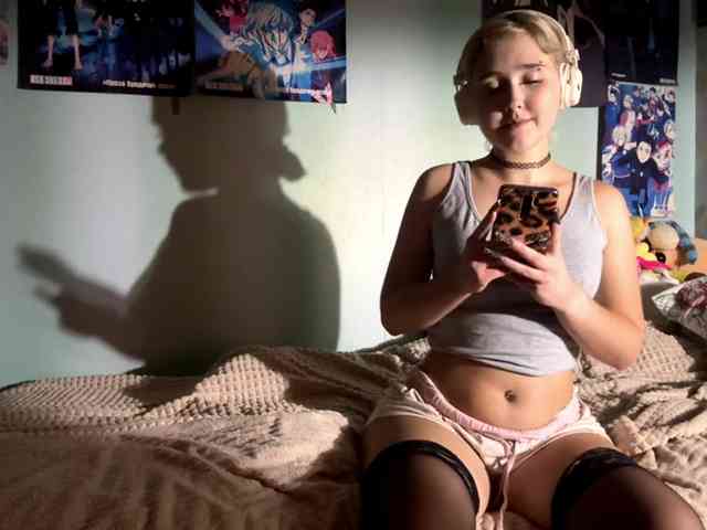 VivienaRoyze webcam