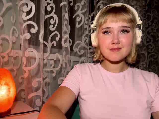 VivienaRoyze webcam