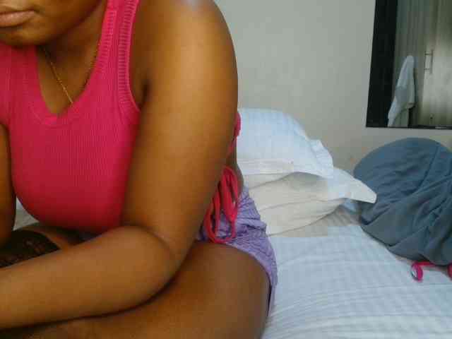 i-2-sexy Live Webcam on BongaCams