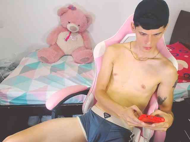 MasterJordy Live Webcam on BongaCams