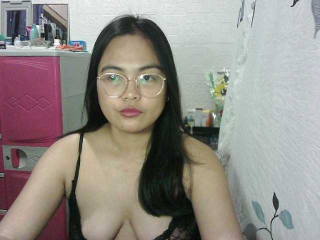 bootyshake live cam on BongaCams