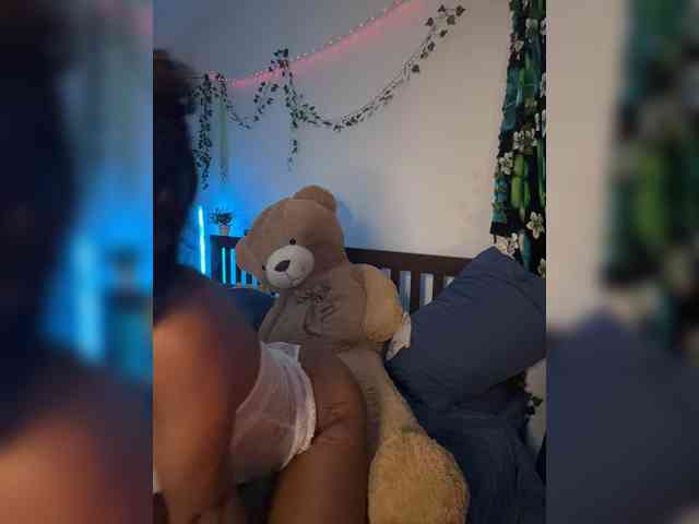 Model: imcaebae