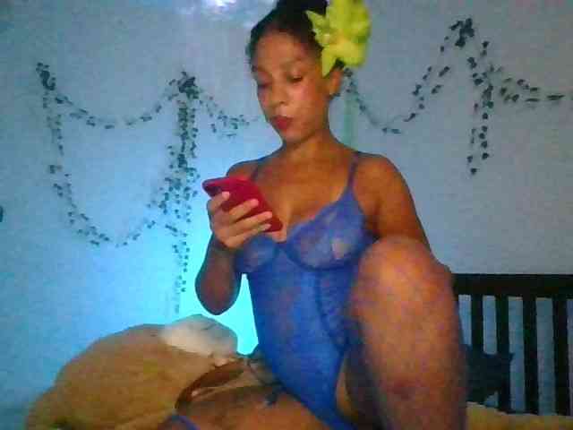 Model: imcaebae