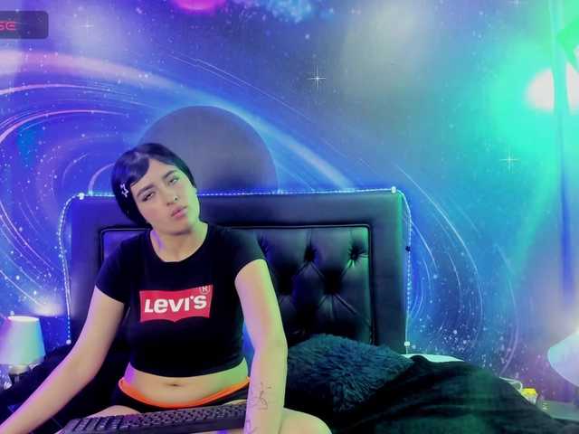 lesbian-scissorss live webcam show