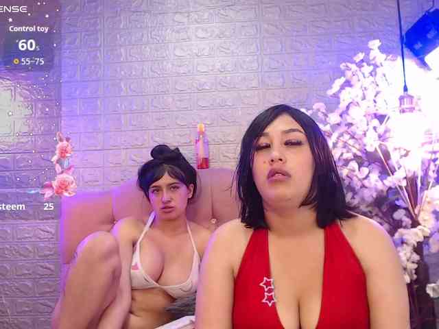 lesbian-scissorss webcam