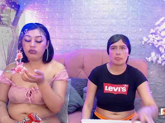 lesbian-scissors... Live Webcam on BongaCams