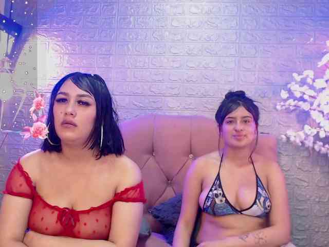 lesbian-scissorss webcam