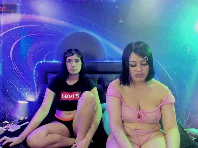 lesbian-scissorss webcam