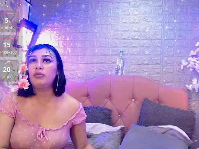 lesbian-scissors... Live Webcam on BongaCams