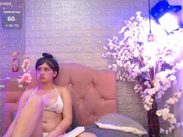 lesbian-scissorss webcam