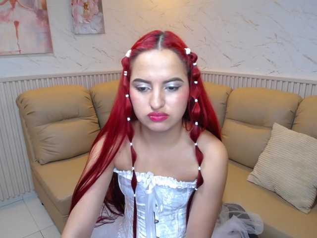 KimberlySkinny live cam on BongaCams
