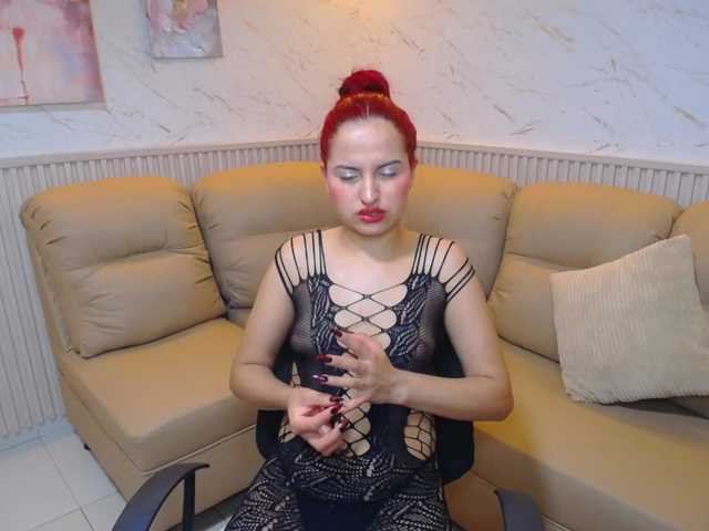 KimberlySkinny live cam on BongaCams