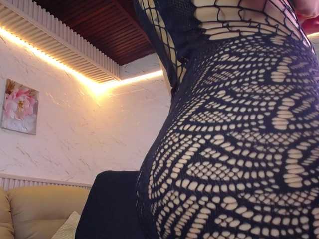 KimberlySkinny live cam on BongaCams
