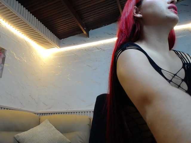 KimberlySkinny live cam on BongaCams