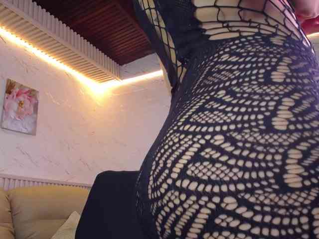 KimberlySkinny