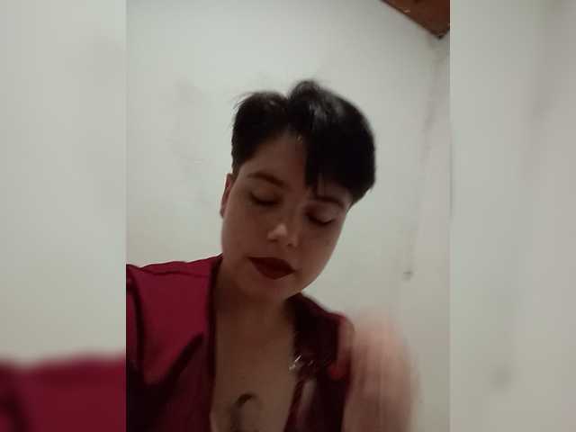 ChicaLatinaBR live cam