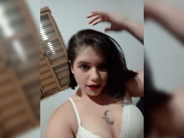 ChicaLatinaBR