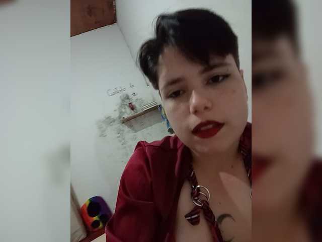 ChicaLatinaBR live cam