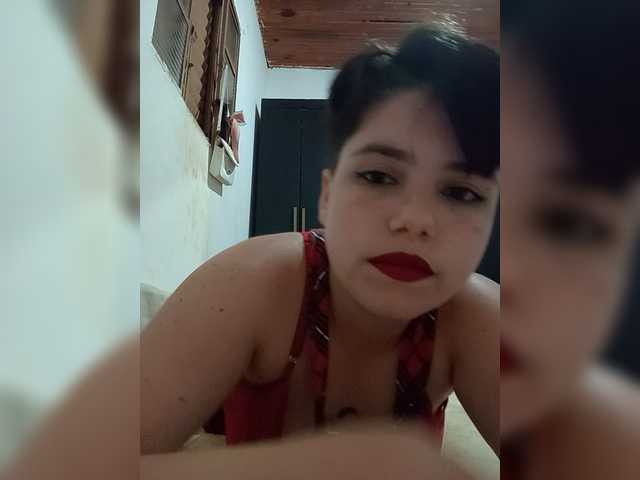 ChicaLatinaBR live cam on BongaCams