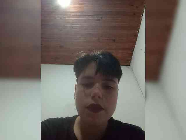 ChicaLatinaBR webcam