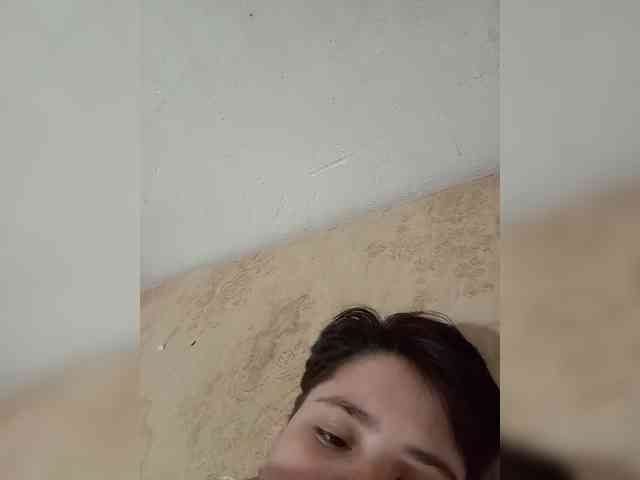 ChicaLatinaBR webcam