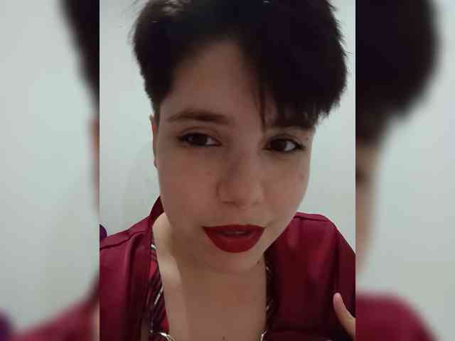 ChicaLatinaBR webcam