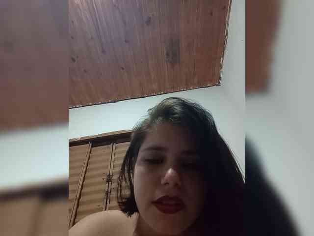 ChicaLatinaBR webcam