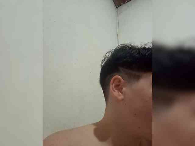 ChicaLatinaBR webcam