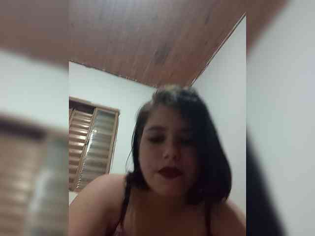 ChicaLatinaBR webcam