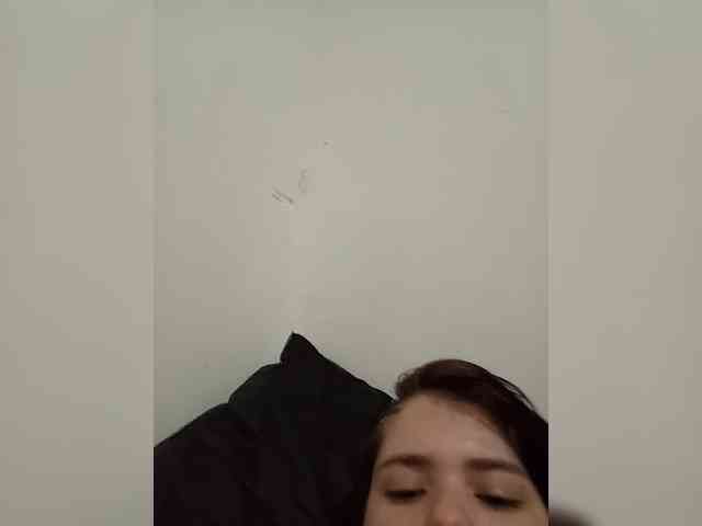 ChicaLatinaBR webcam