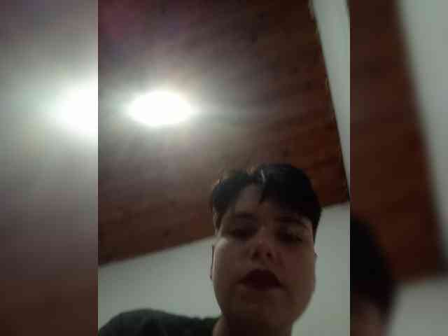 ChicaLatinaBR webcam