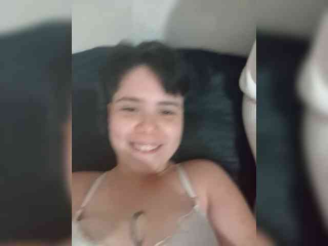 ChicaLatinaBR webcam