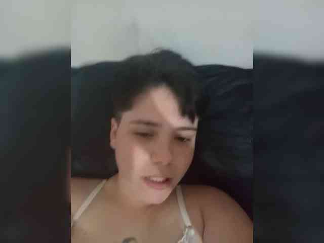 ChicaLatinaBR webcam