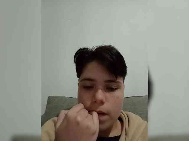 ChicaLatinaBR webcam