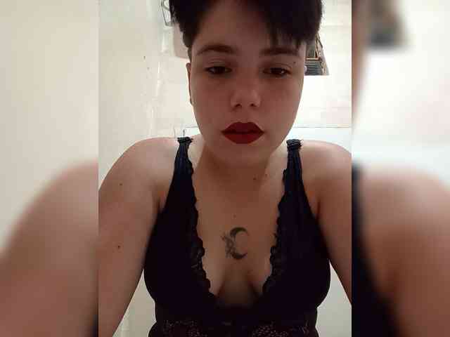 ChicaLatinaBR webcam