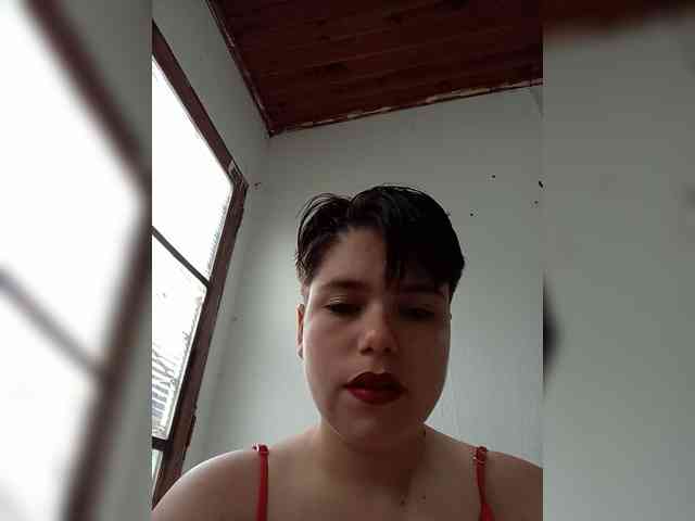 ChicaLatinaBR webcam