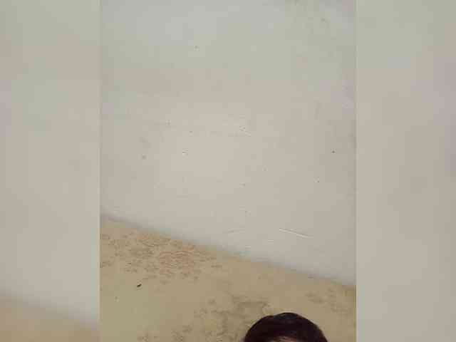 ChicaLatinaBR webcam