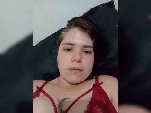 ChicaLatinaBR webcam