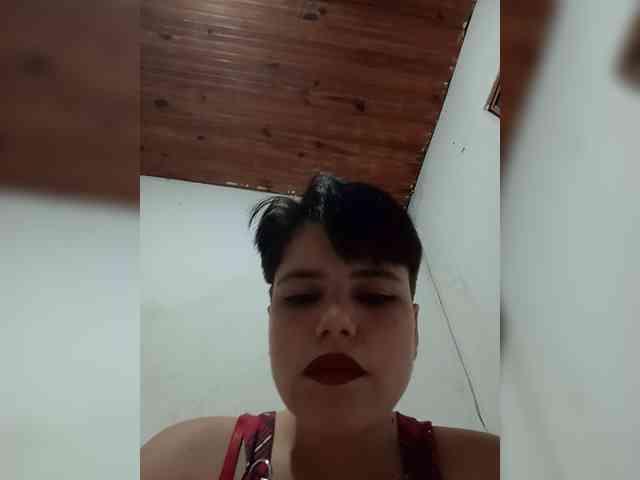 ChicaLatinaBR webcam