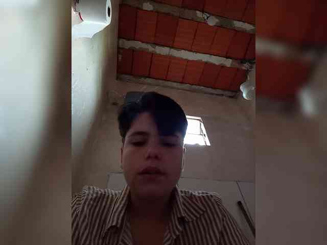 ChicaLatinaBR webcam