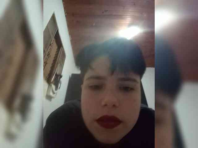 ChicaLatinaBR webcam