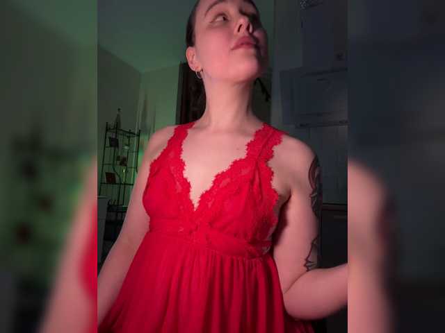 deedrago, live now on BongaCams