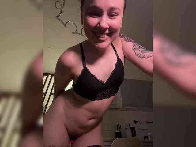 deedrago Live Webcam on BongaCams