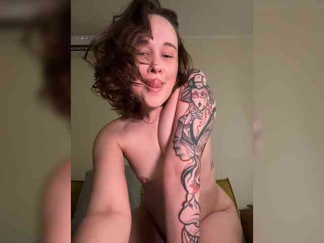 Model: deedrago