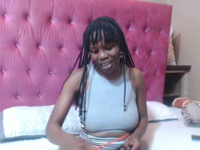 wettykitty25 live webcam show