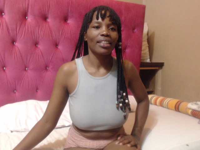 wettykitty25 live webcam show